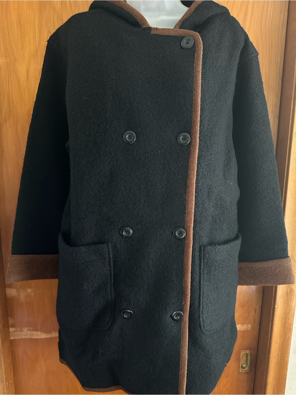CWS 100% Wool Hooded Walking Coat Medium NWT Black Brown Trim